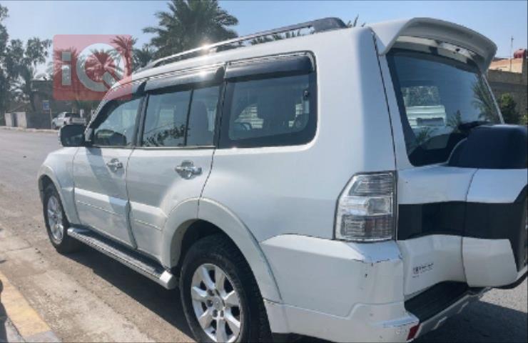 ميتسوبيشي باجيرو